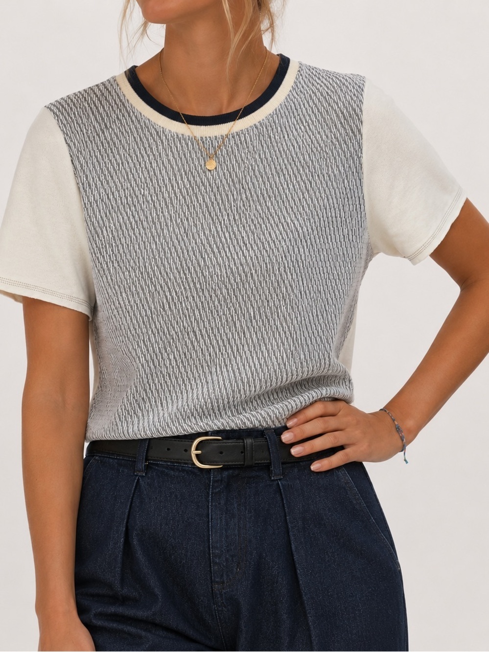 Gap Knit T-Shirt Top Short Sleeve Sweat Shirt Crew Neck Knit Panel Navy/Beige XS